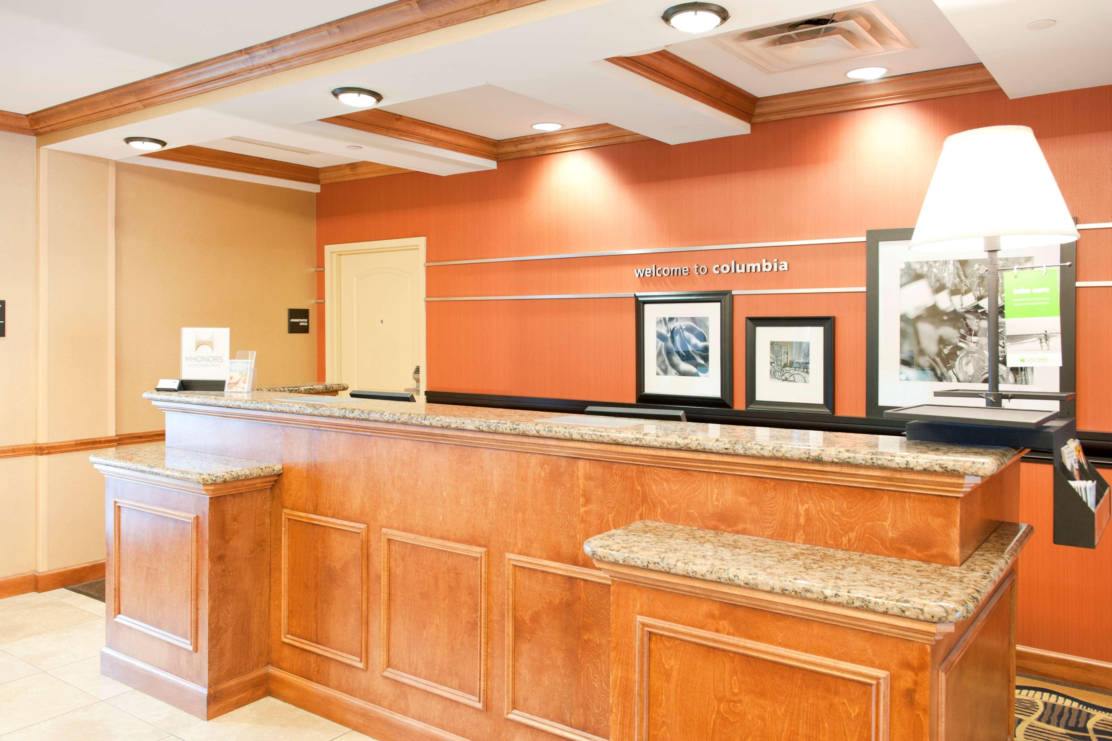 Hampton Inn & Suites Columbia At The University Of Missouri Интерьер фото